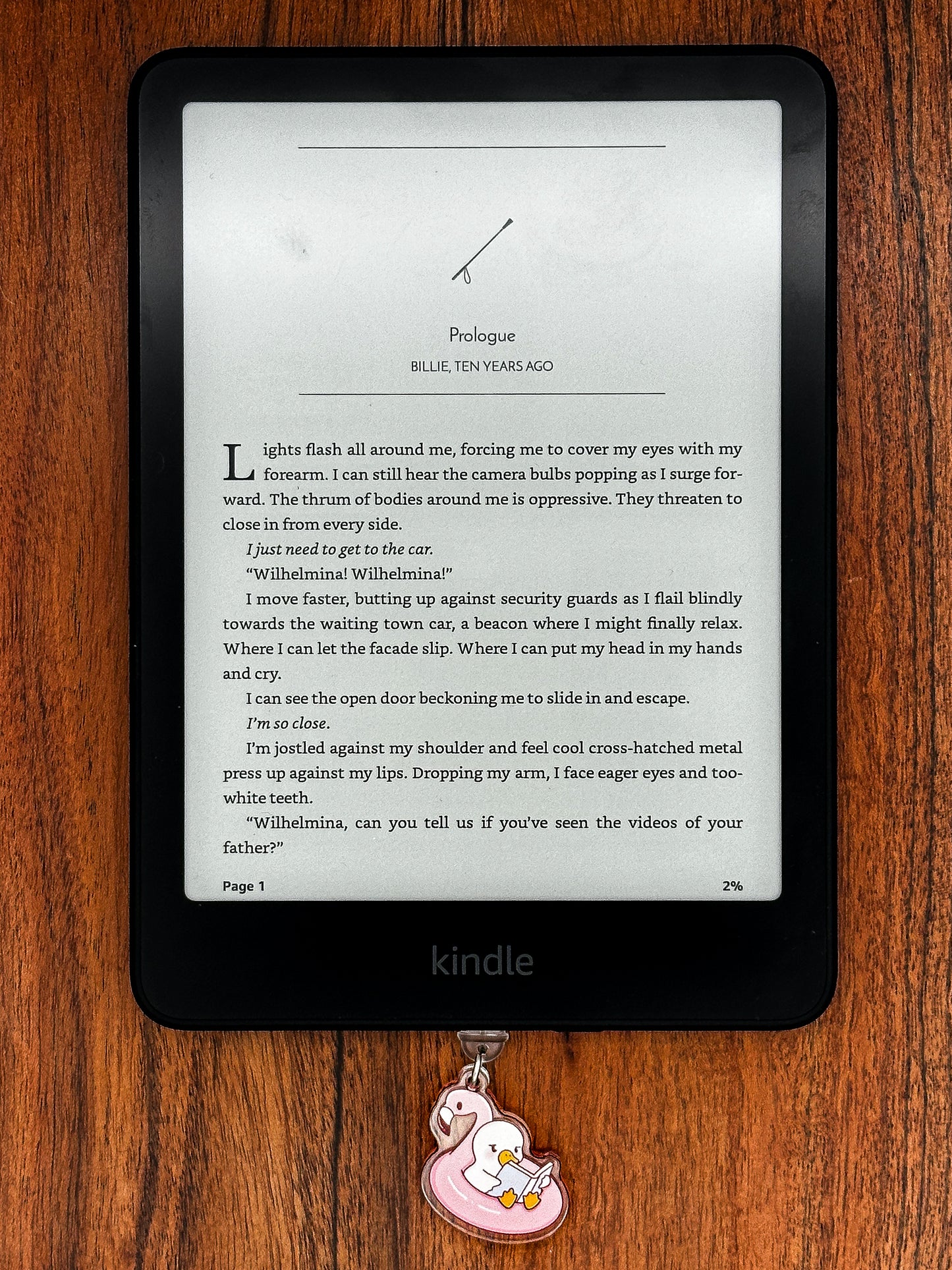 Floatie & Fiction Kindle Charm