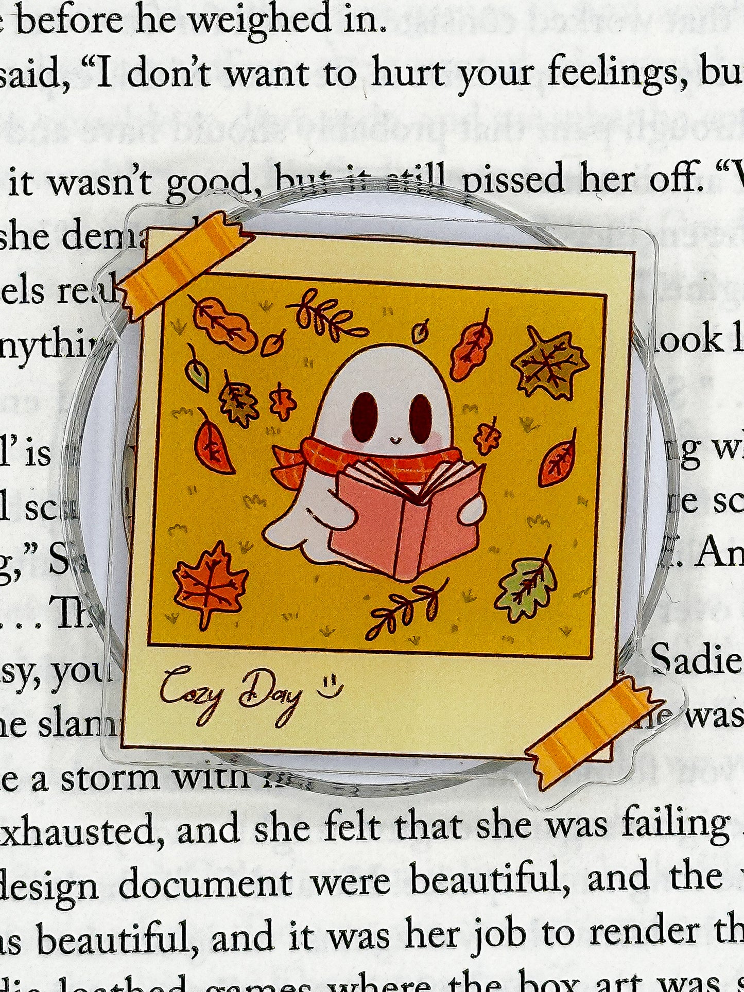 Autumn Leaves & Ghost Reads Magnetic Phone & Kindle Grip