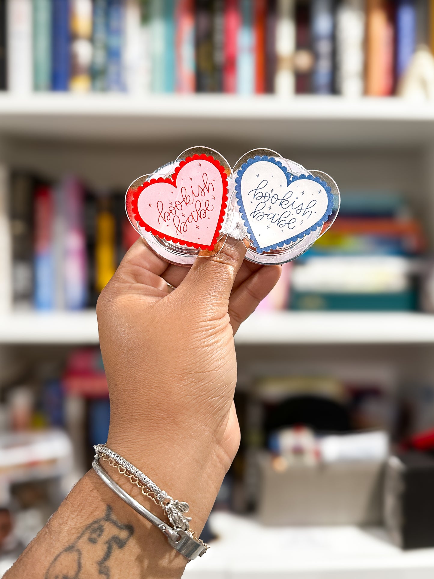 Bookish Babe Heart MagSafe Phone Grip