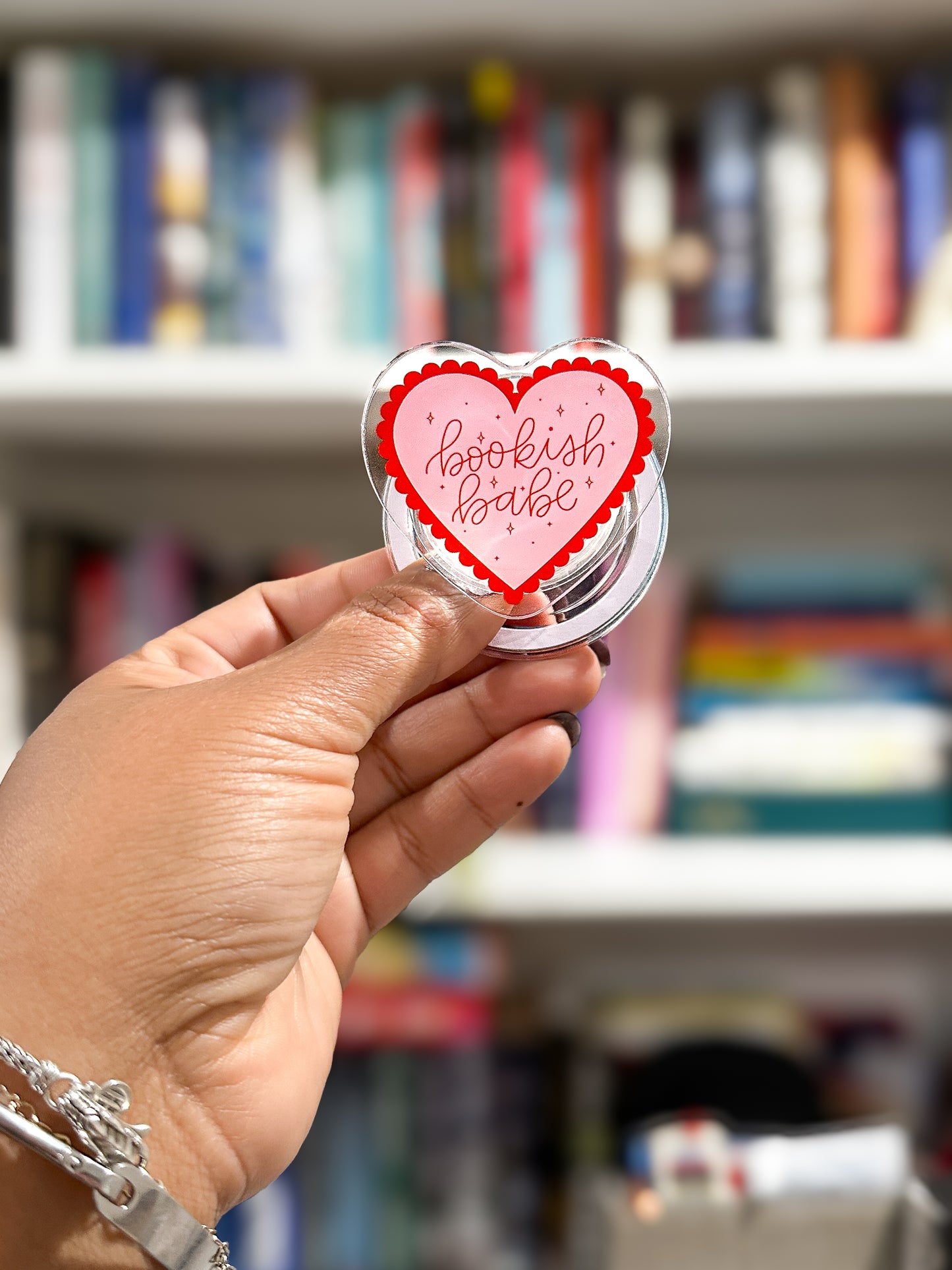 Bookish Babe Heart MagSafe Phone Grip