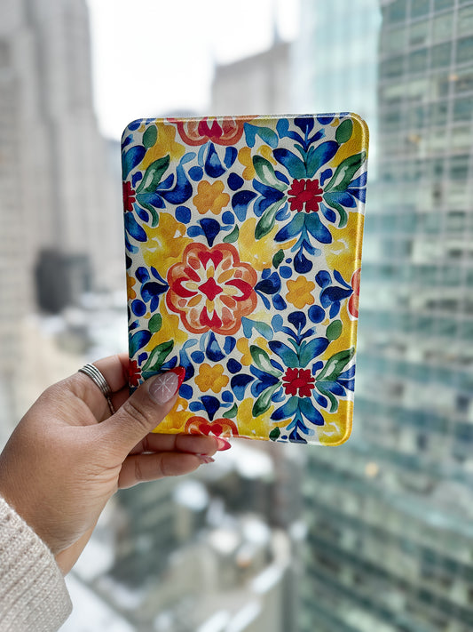 Floral Bright Kindle Case