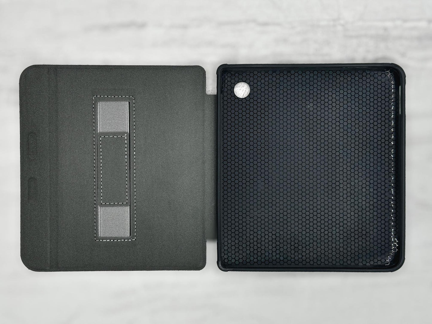 Heart of Flame Kobo Case | Kobo Libra & Clara Cover with Hand Strap