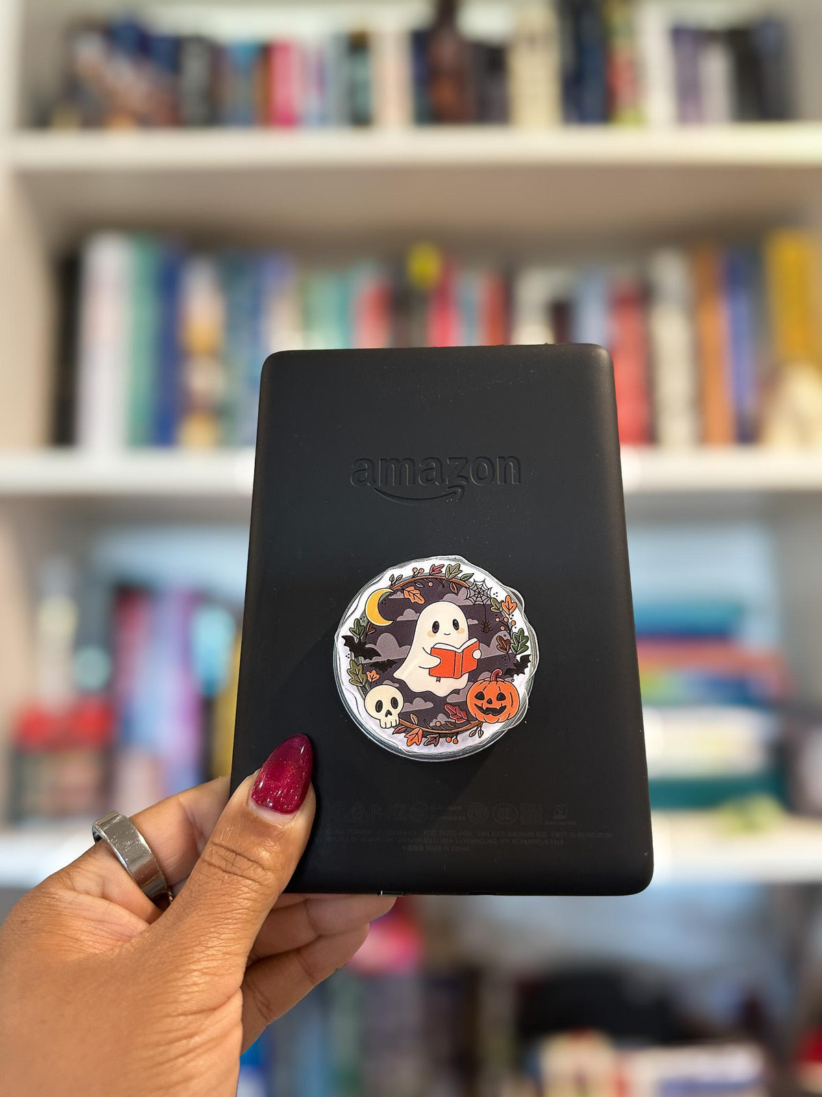 Spooky Reading Ghost MagSafe Grip | Halloween Bookish Phone Grip