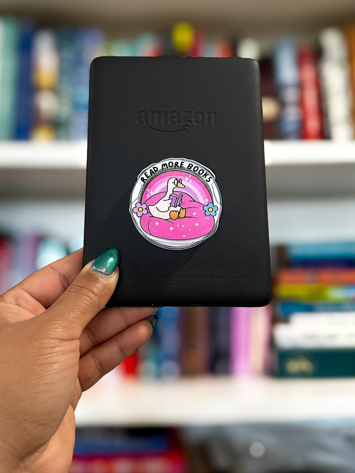 Read More Books Goose Magnetic Phone & Kindle Grip